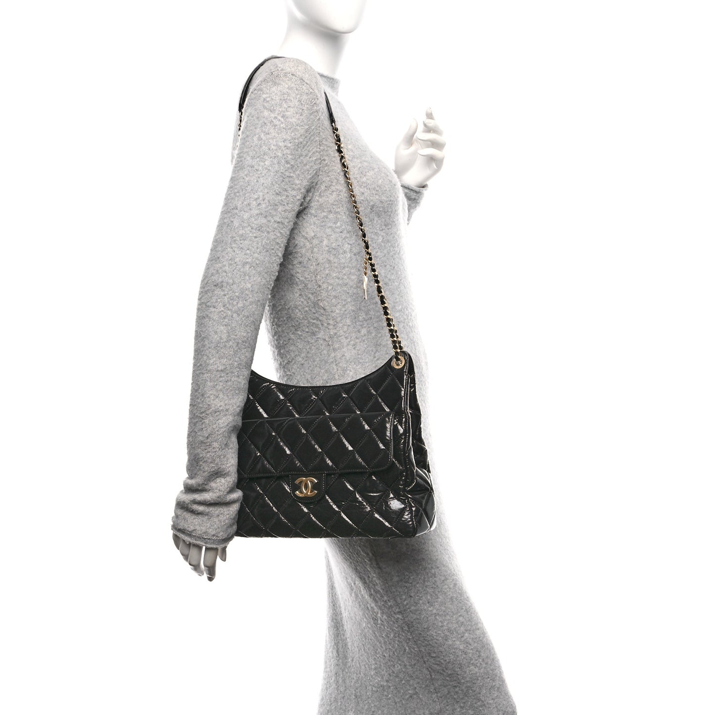 Shiny Crumpled Calfskin Quilted Large Wavy CC Hobo Black