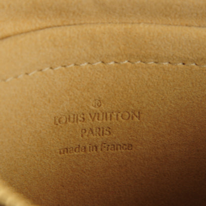 Louis Vuitton Monogram Milla Clutch MM 5 of 7