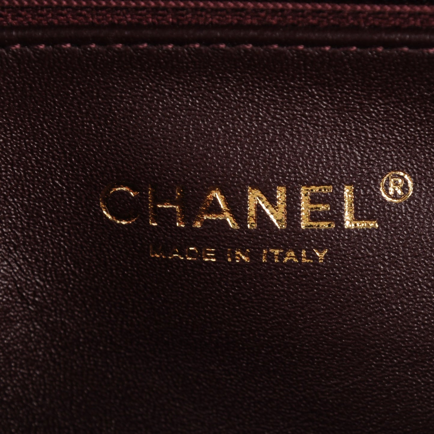 Lambskin Medium Surpique Chevron Single Flap Light Beige