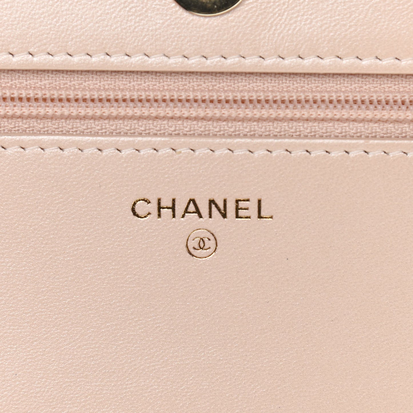Iridescent Lambskin Quilted Pearl Wallet On Chain WOC Light Beige