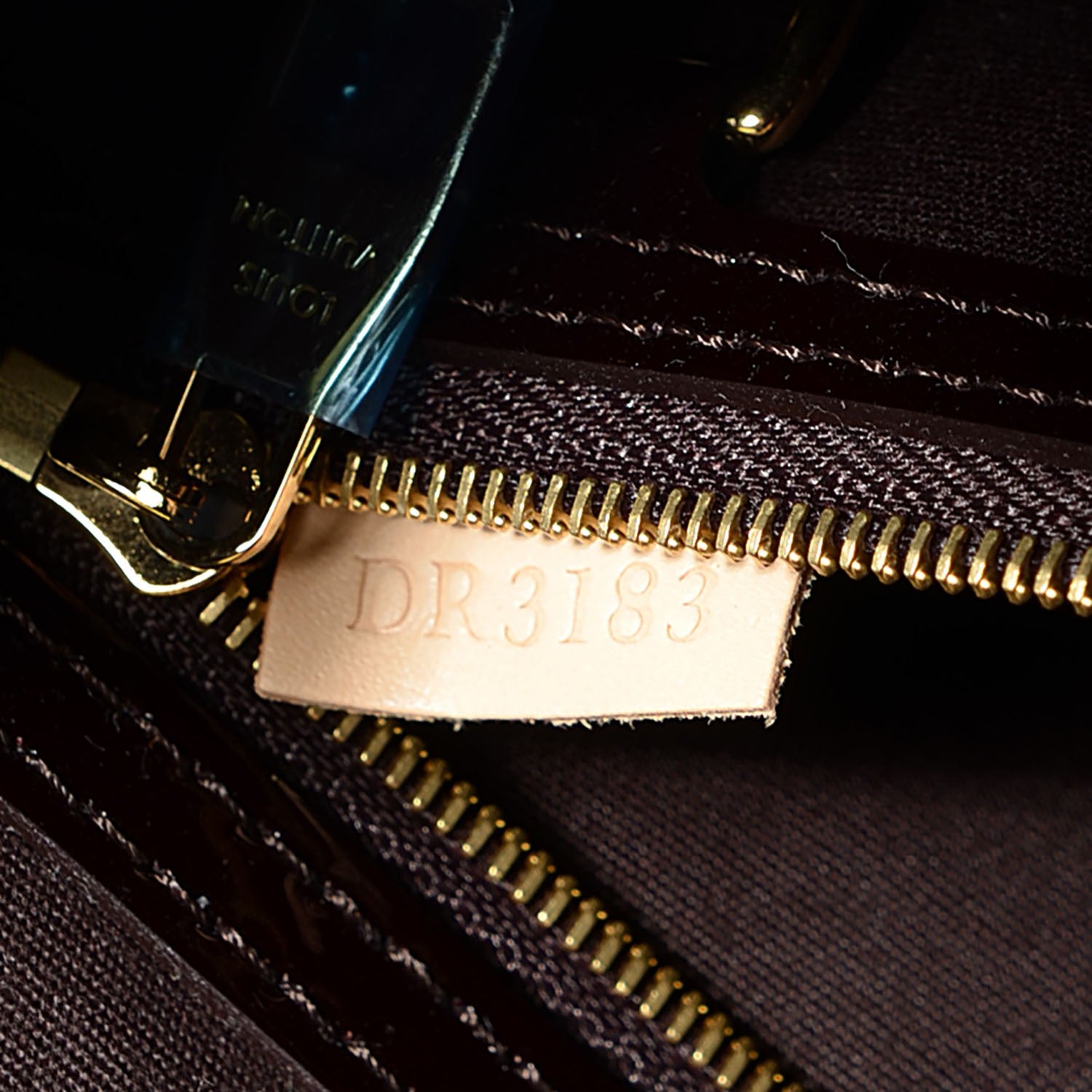 Louis Vuitton Vernis Catalina EW Amarante 7 of 7