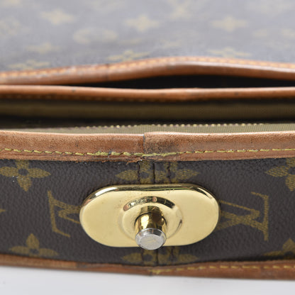 Louis Vuitton Monogram Garment Bag 13 of 15