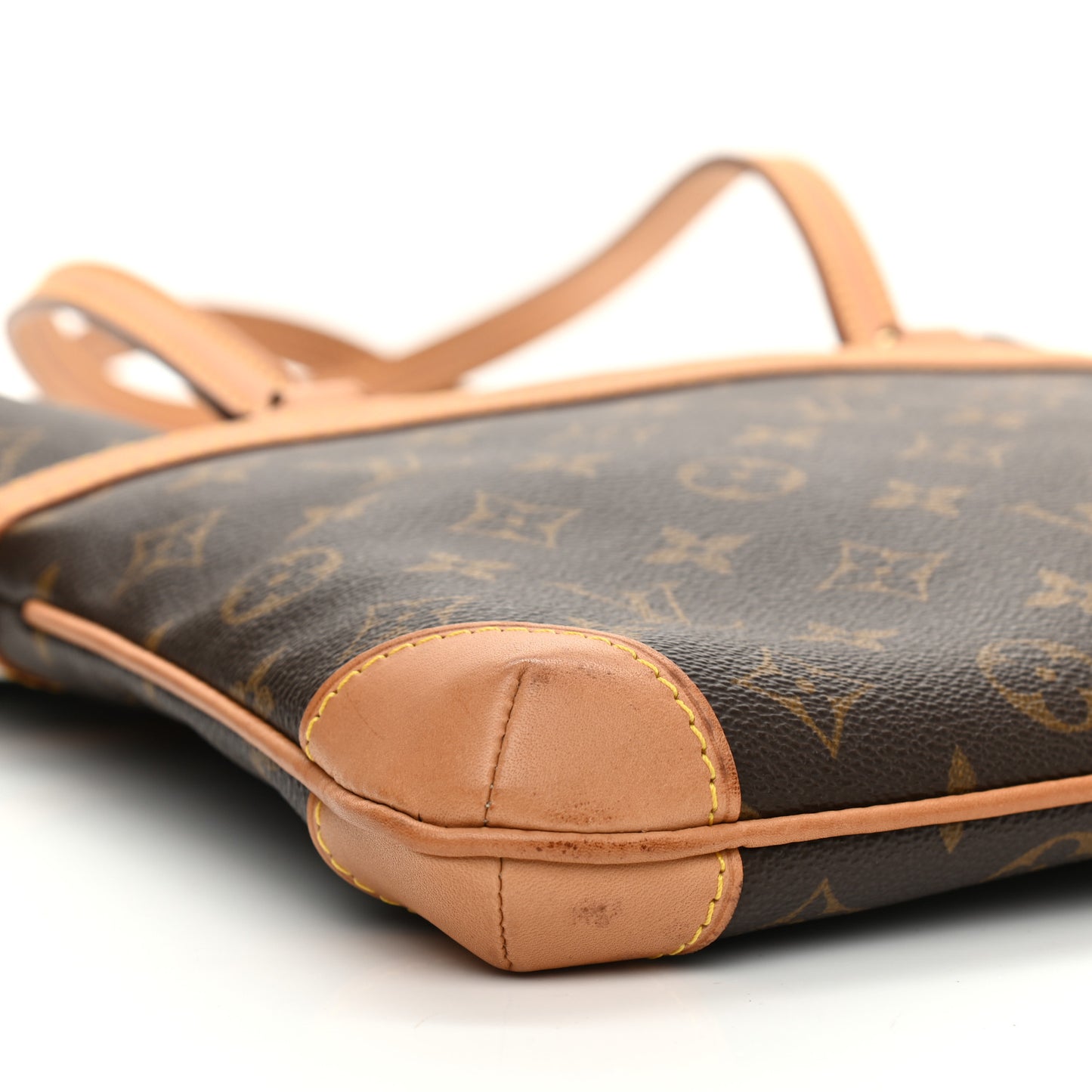 Monogram Sac Coussin GM