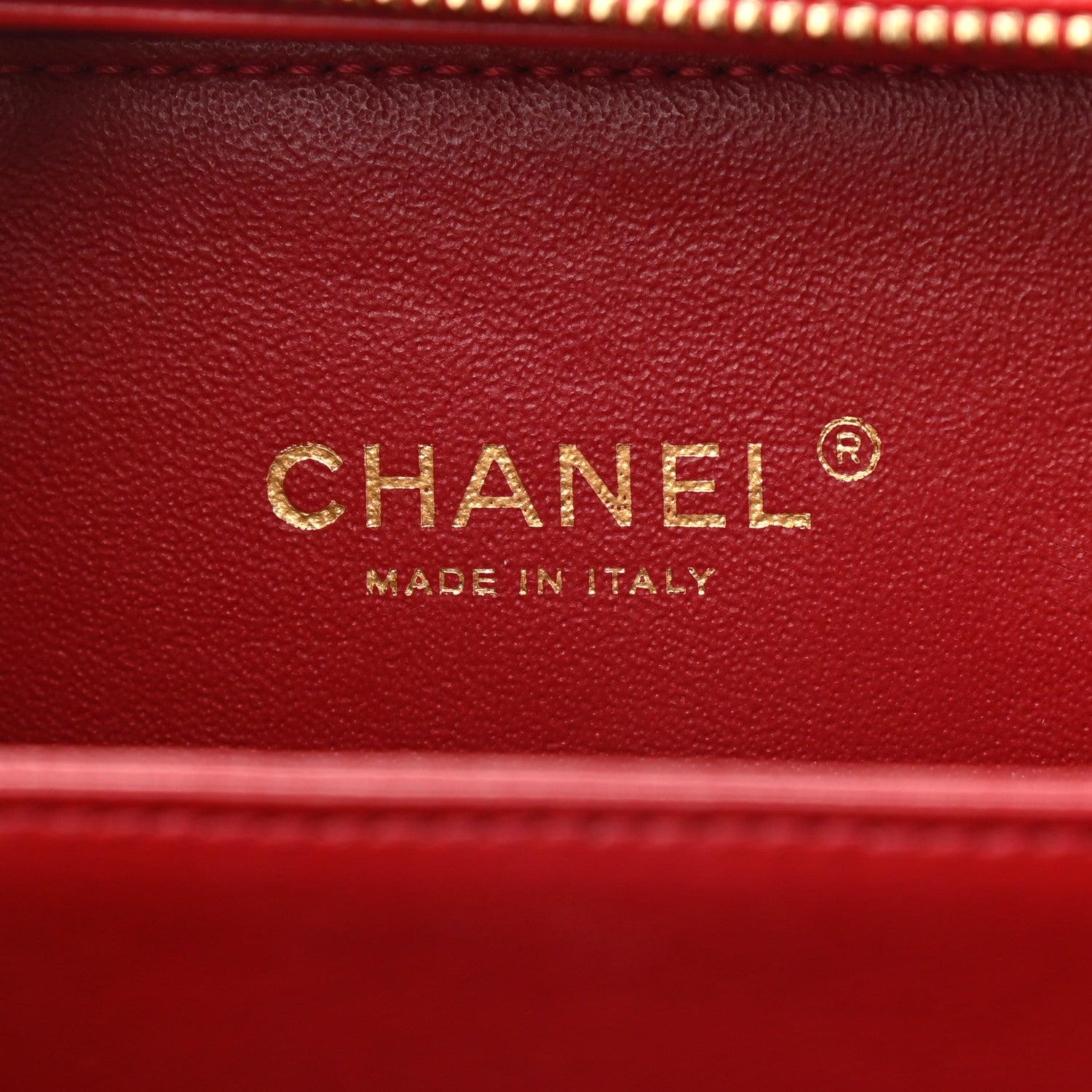 Chanel Caviar Quilted Small CC Filigree Vanity Case Red 7 of 9