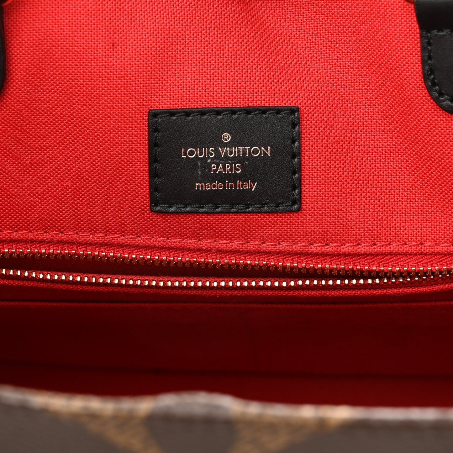 Reverse Monogram Giant Onthego MM