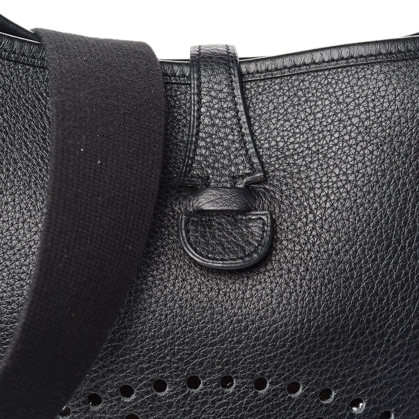 Taurillon Clemence Evelyne II PM Black