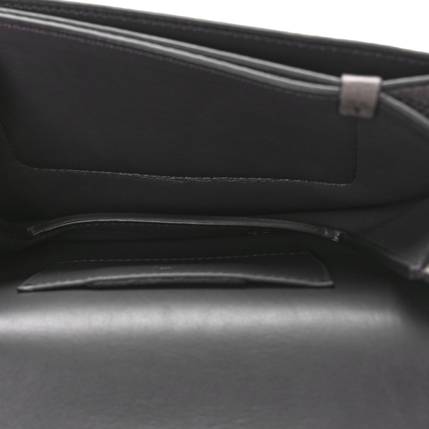 Salvatore Ferragamo Pebbled Calfskin Ginevra Chain Bag Grey 5 of 8