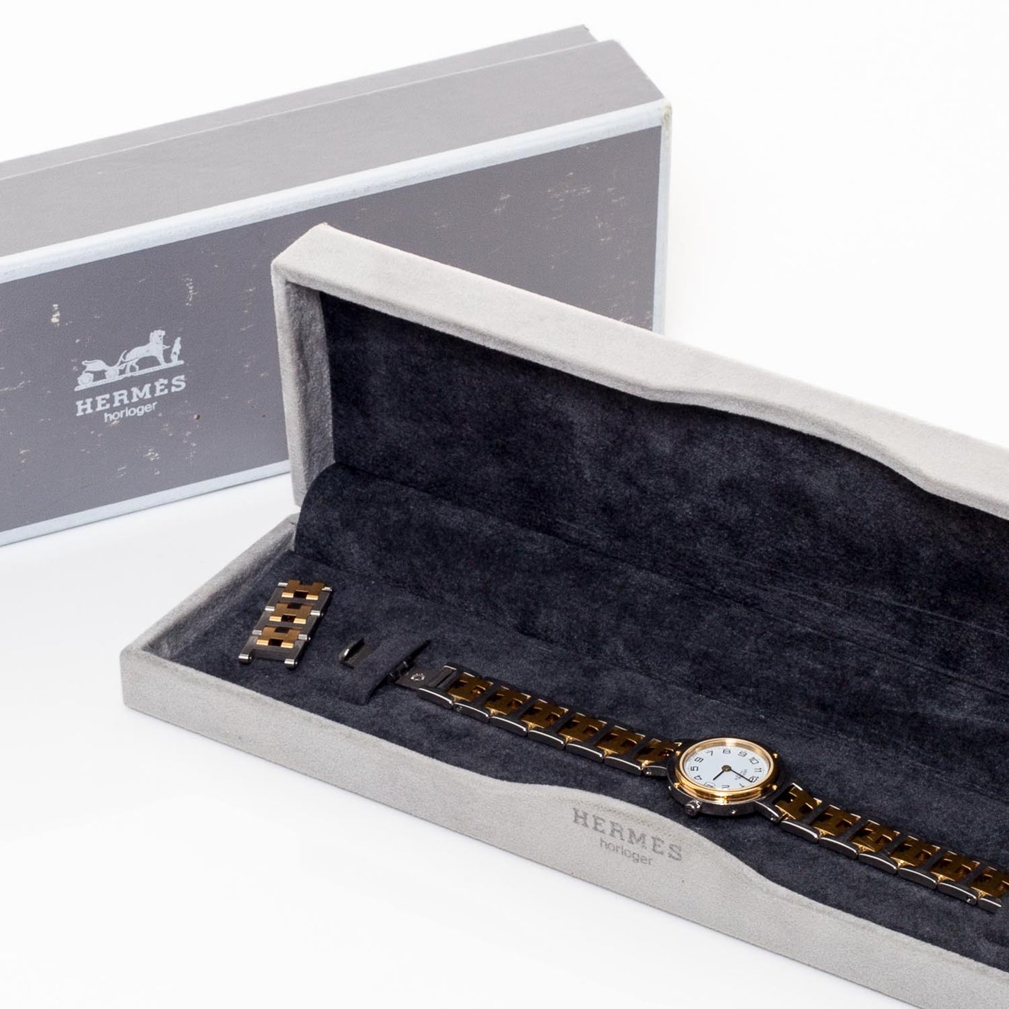 Stainless Steel 24mm Clipper Quartz Watch Gold