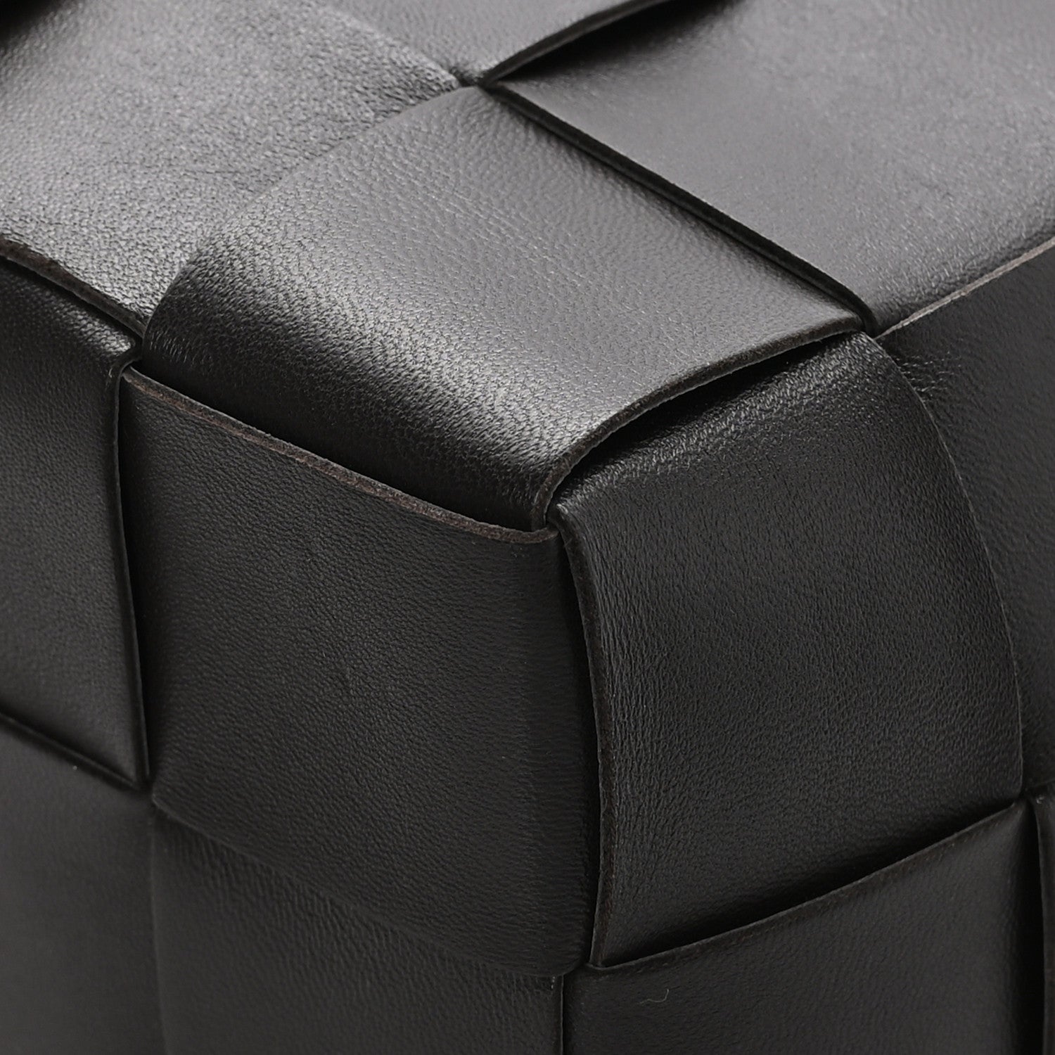 Bottega Veneta BOTTEGA VENETA Nappa Maxi Intrecciato Cassette Bucket Bag Fondant 8 of 10