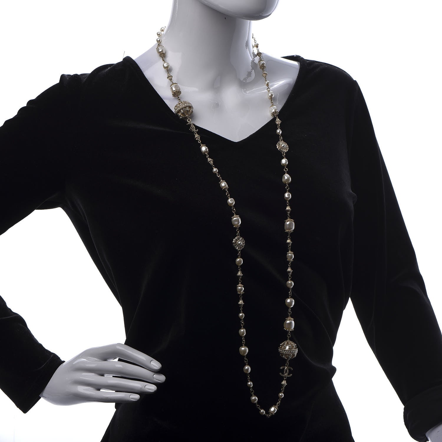 Chanel Pearl CC Long Necklace Gold 2 of 6