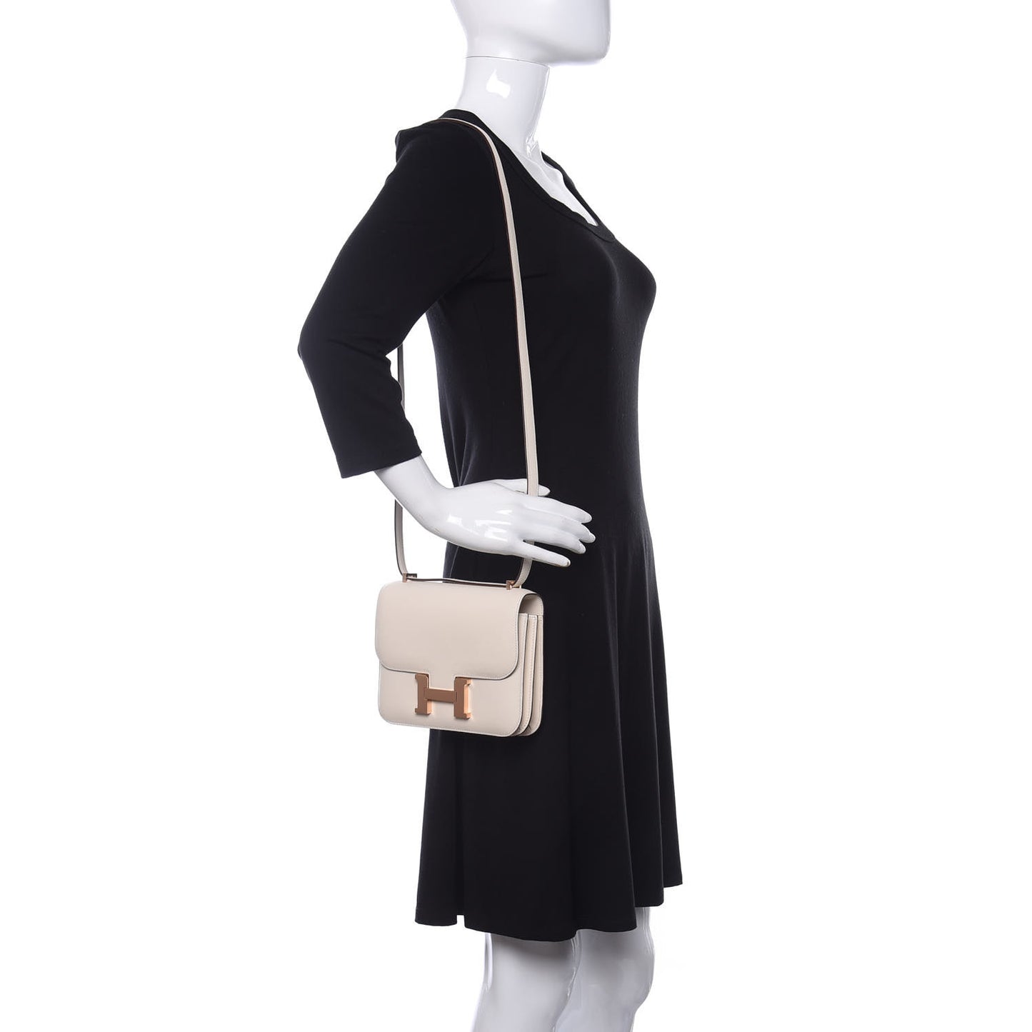 Swift Constance 18 Nata