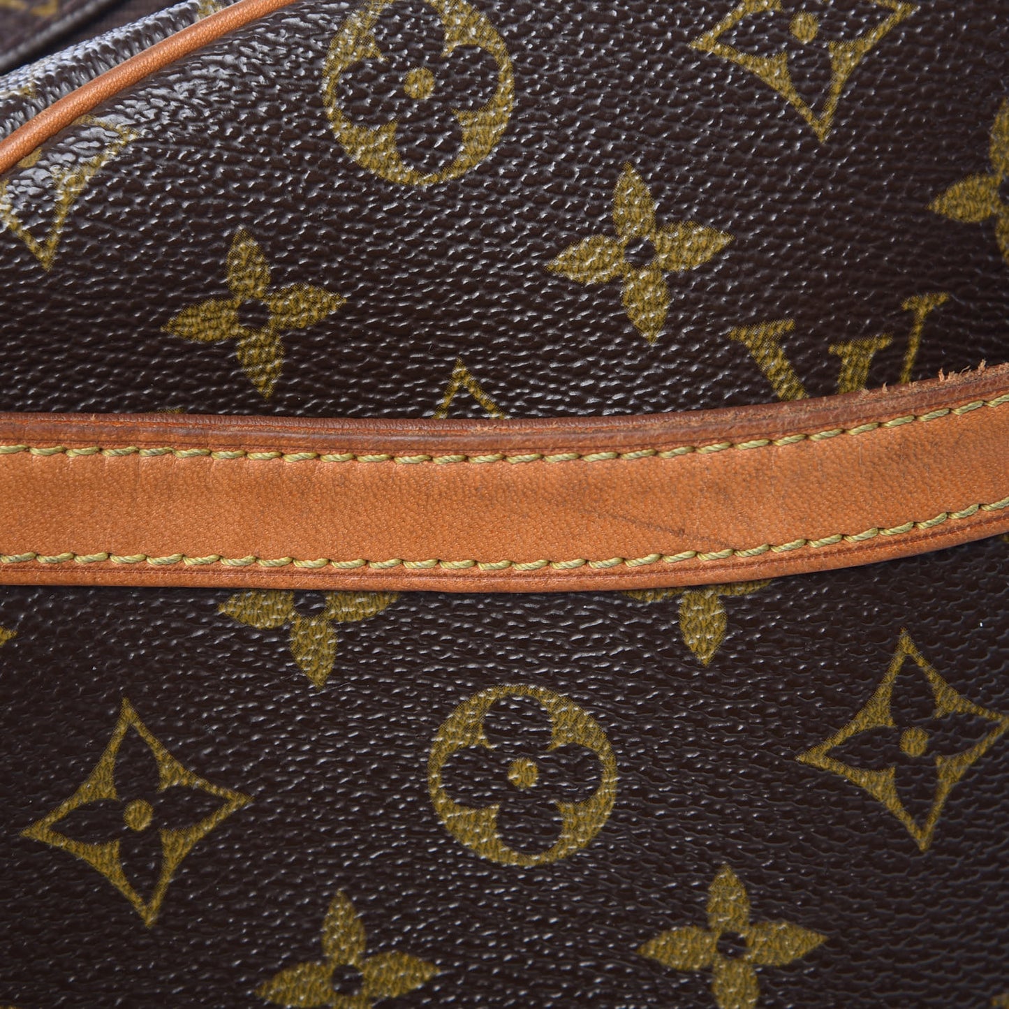 Monogram Blois