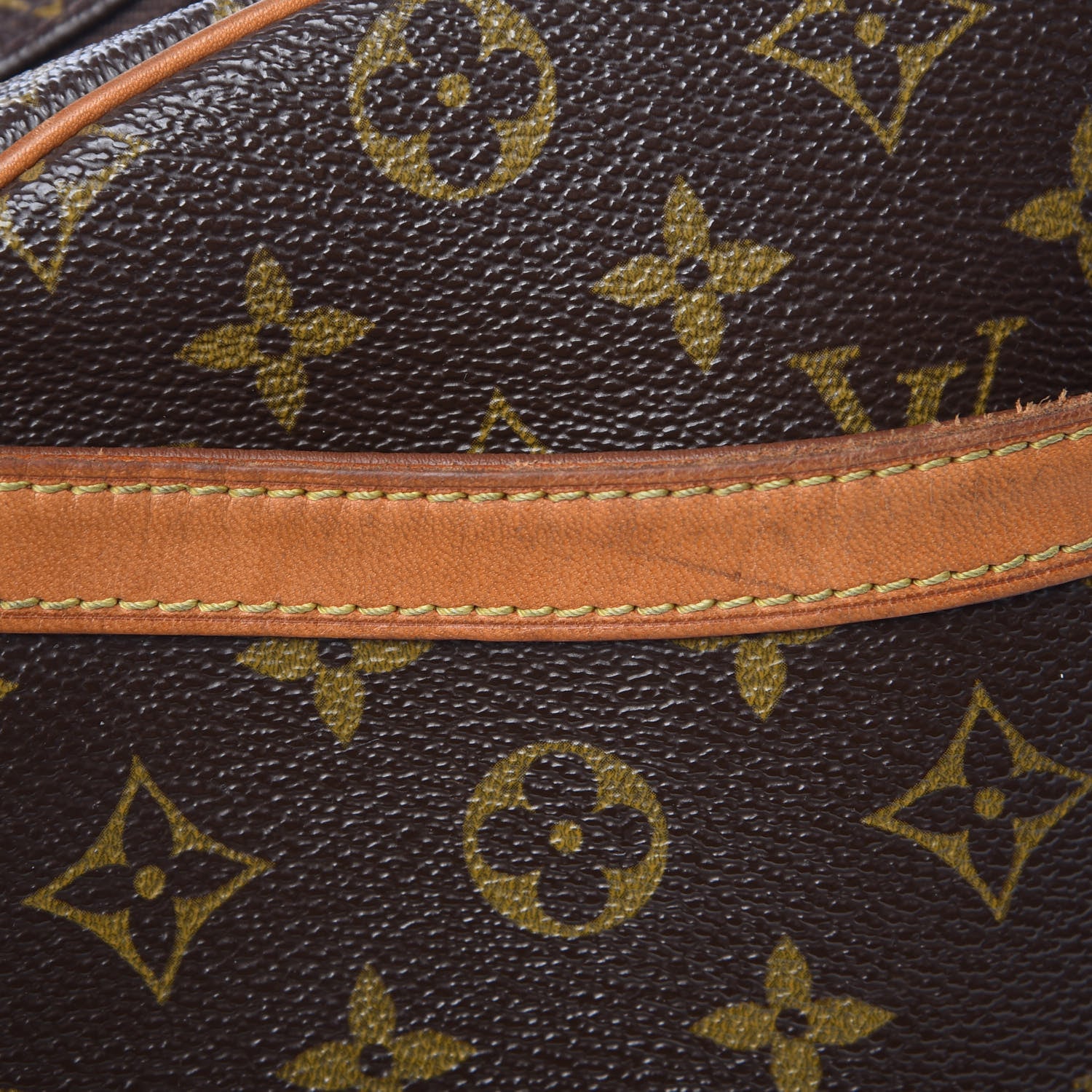 Louis Vuitton Monogram Blois 8 of 12