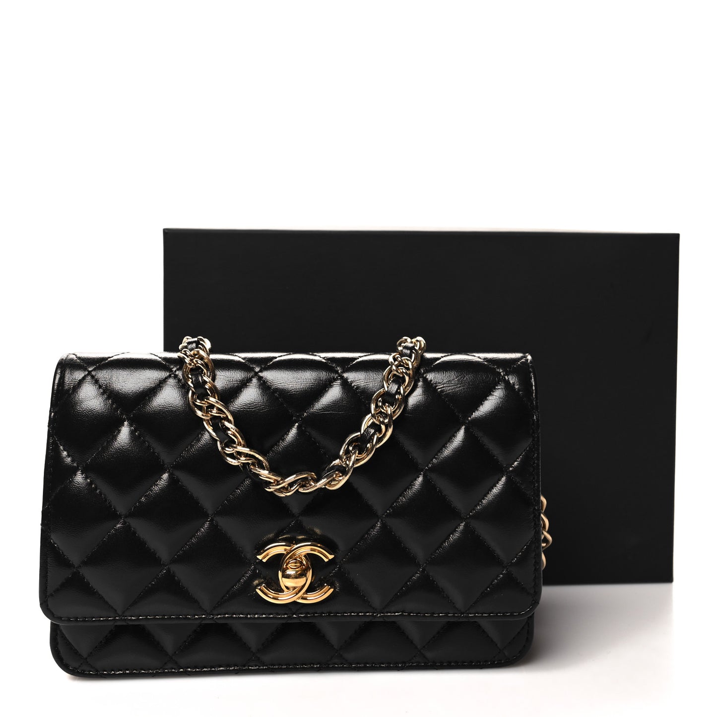 Shiny Lambskin Quilted Golden Links Wallet On Chain WOC Black