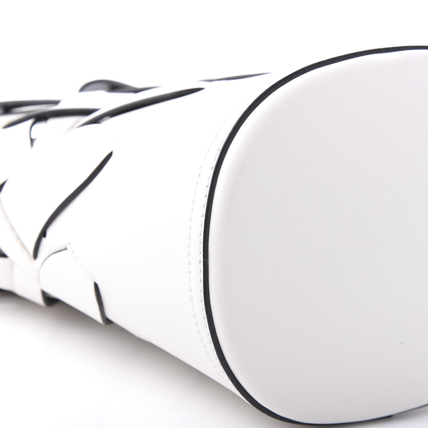 Vitello Intreccio Bucket Bag White