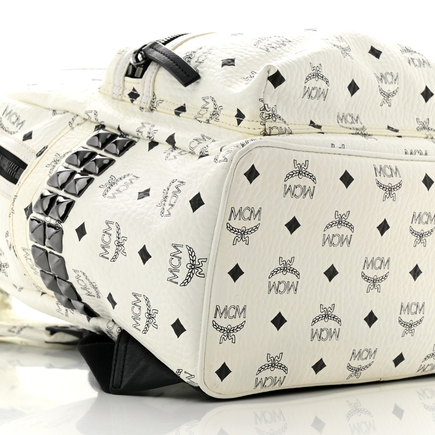 MCM Visetos Medium Side Studs Stark Backpack White 10 of 13