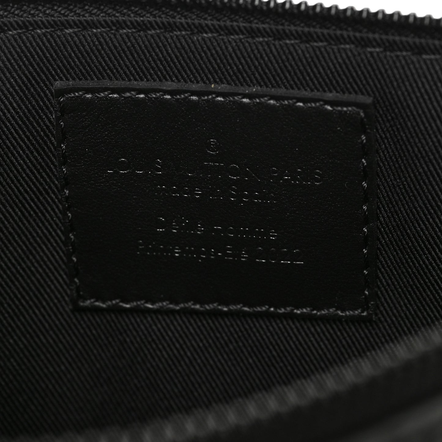 Taurillon Monogram Trio Messenger Pouch Black