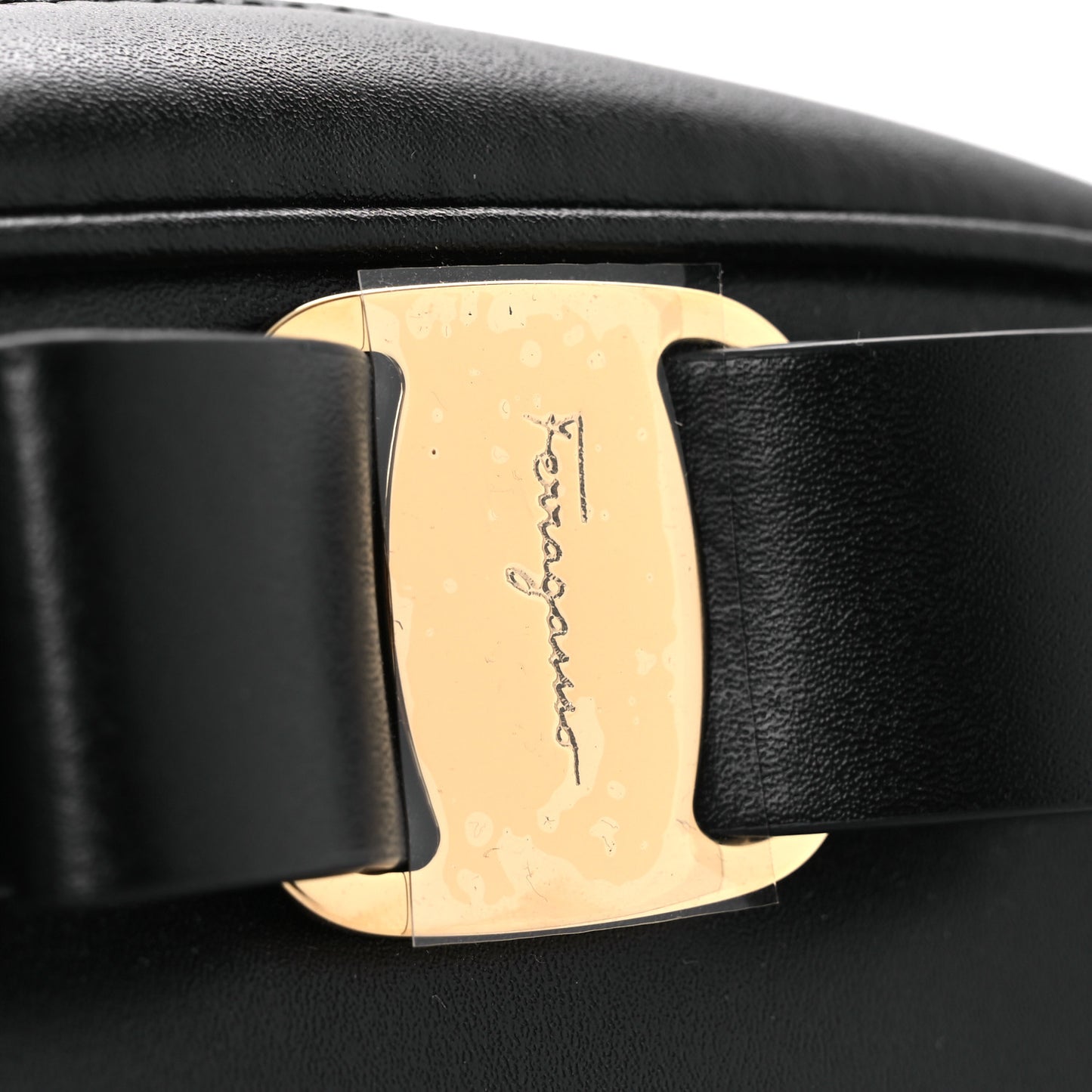 Smooth Calfskin Vara Bow Camera Bag Black