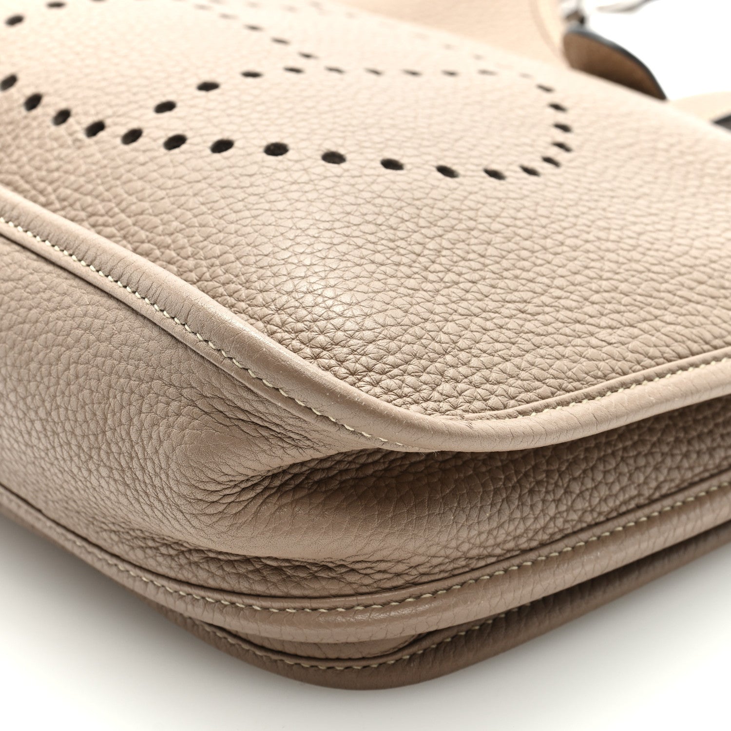 Hermes Taurillon Clemence Evelyne III PM Gris Tourterelle 8 of 8