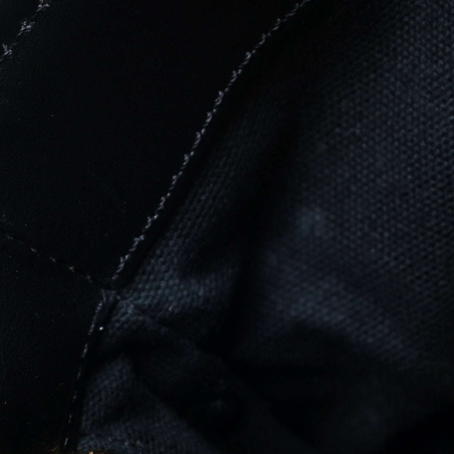 Wool Plaid Check Tote Black