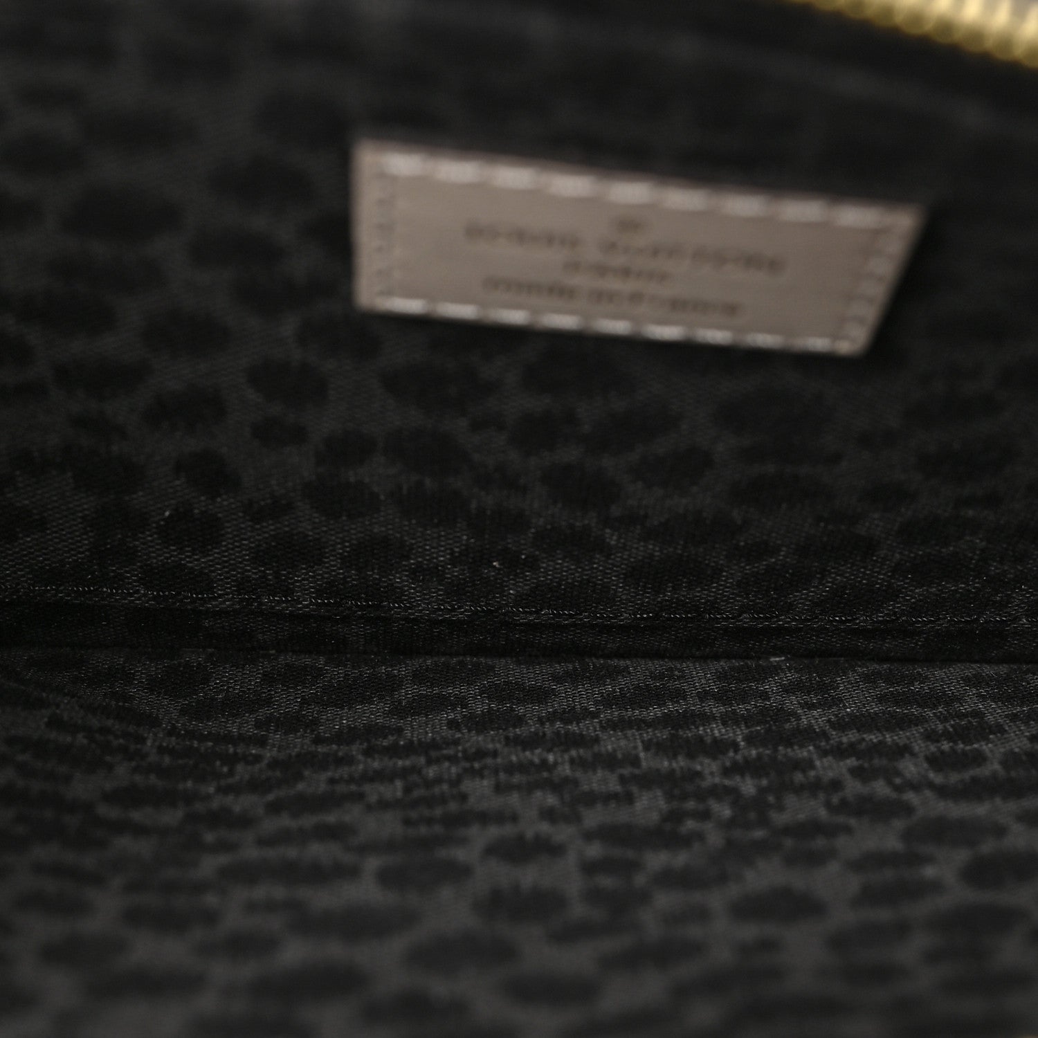 Louis Vuitton Monogram Giant Wild At Heart Neverfull MM Pochette Black 4 of 5