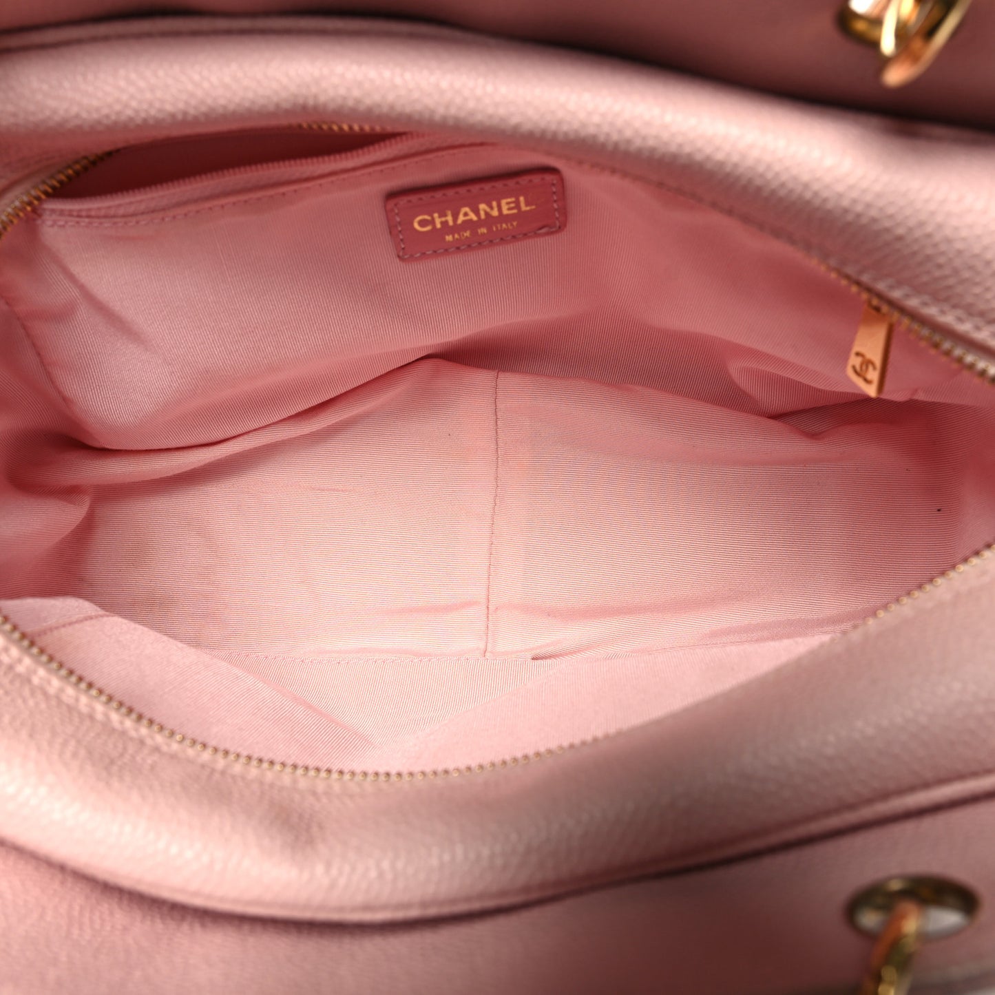Caviar Quilted Petit Timeless Shopping Tote PTT Pink