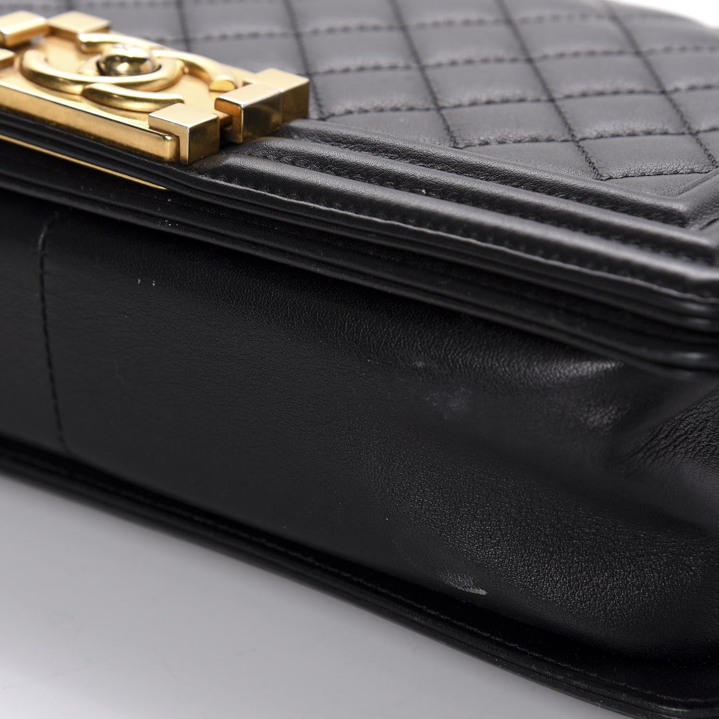 Calfskin Quilted Medium Boy Flap Black