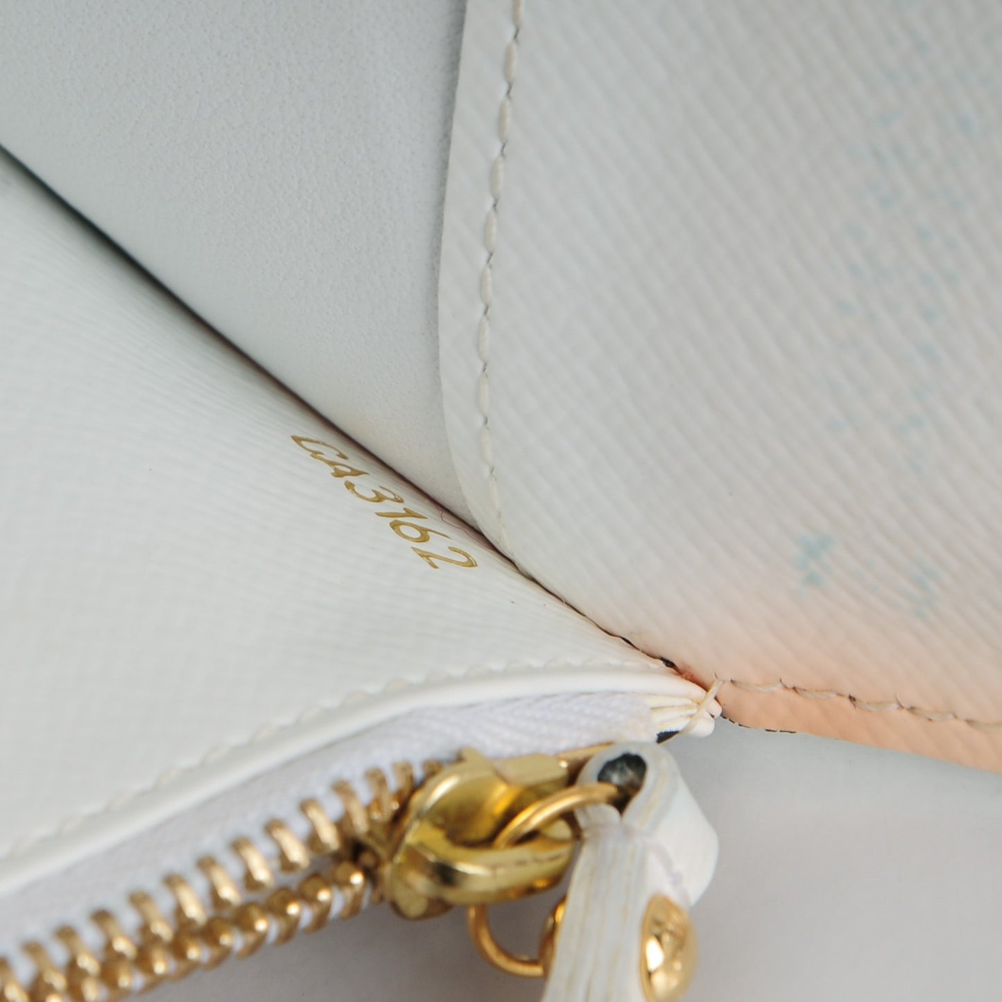 Monogram Kusama Waves Insolite Wallet White