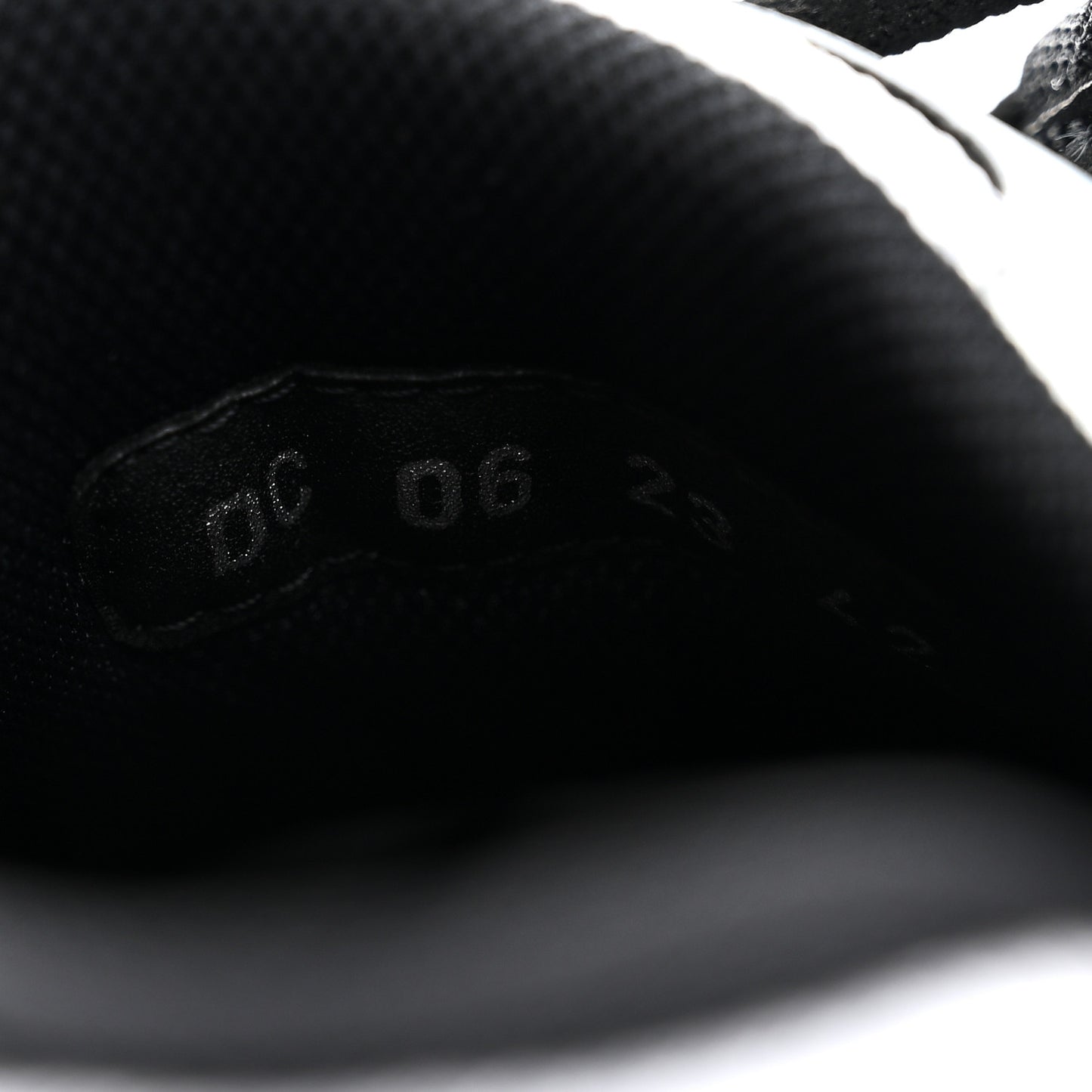 Technical Mesh Calfskin Mens B30 Sneakers 42 Silver Black White