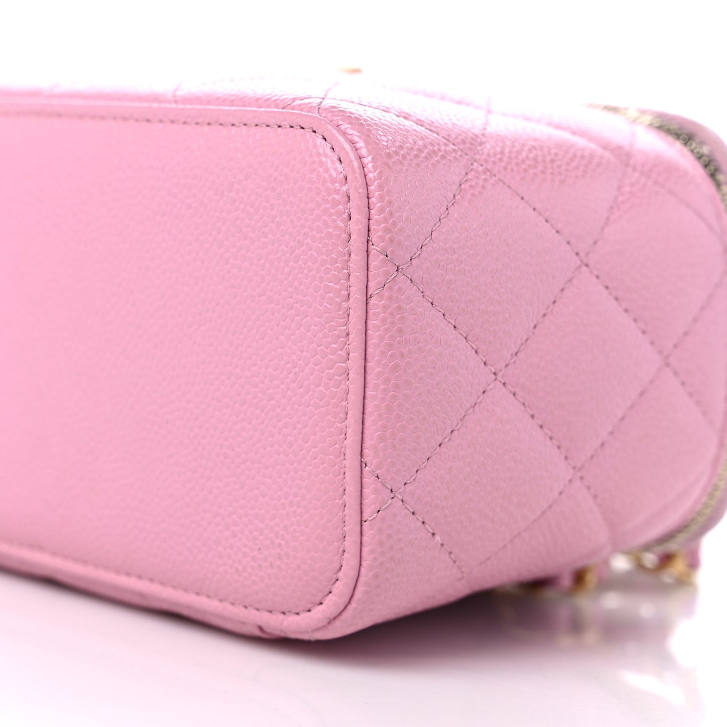 Shiny Caviar Quilted Pick Me Up Vanity Case Pink