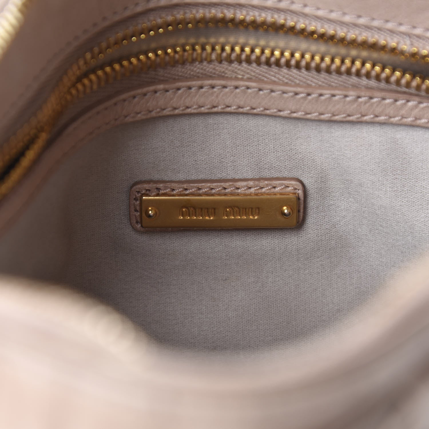 Miu Miu Nappa Matelasse Zip Shoulder Bag Cammeo 8 of 14