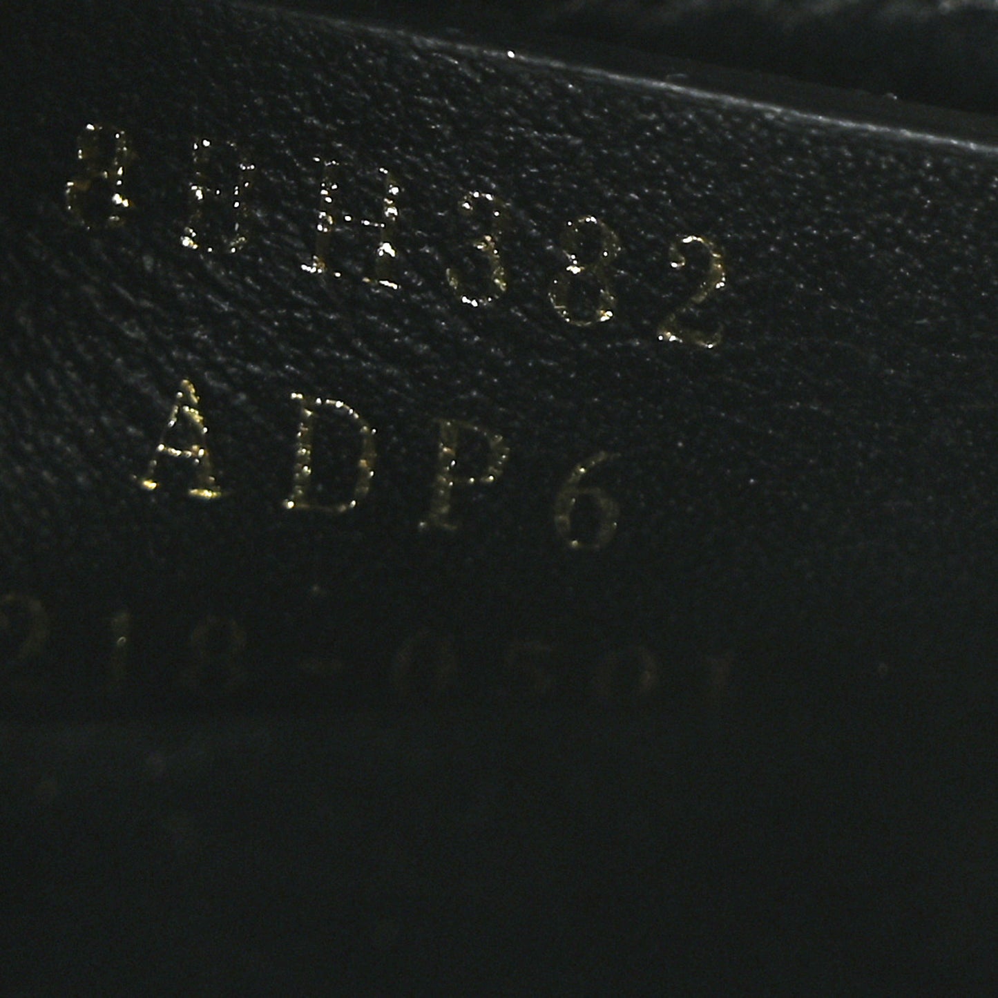 Vitello Fluffy Logo Small Shopping Bag Rosa Quarzo Black