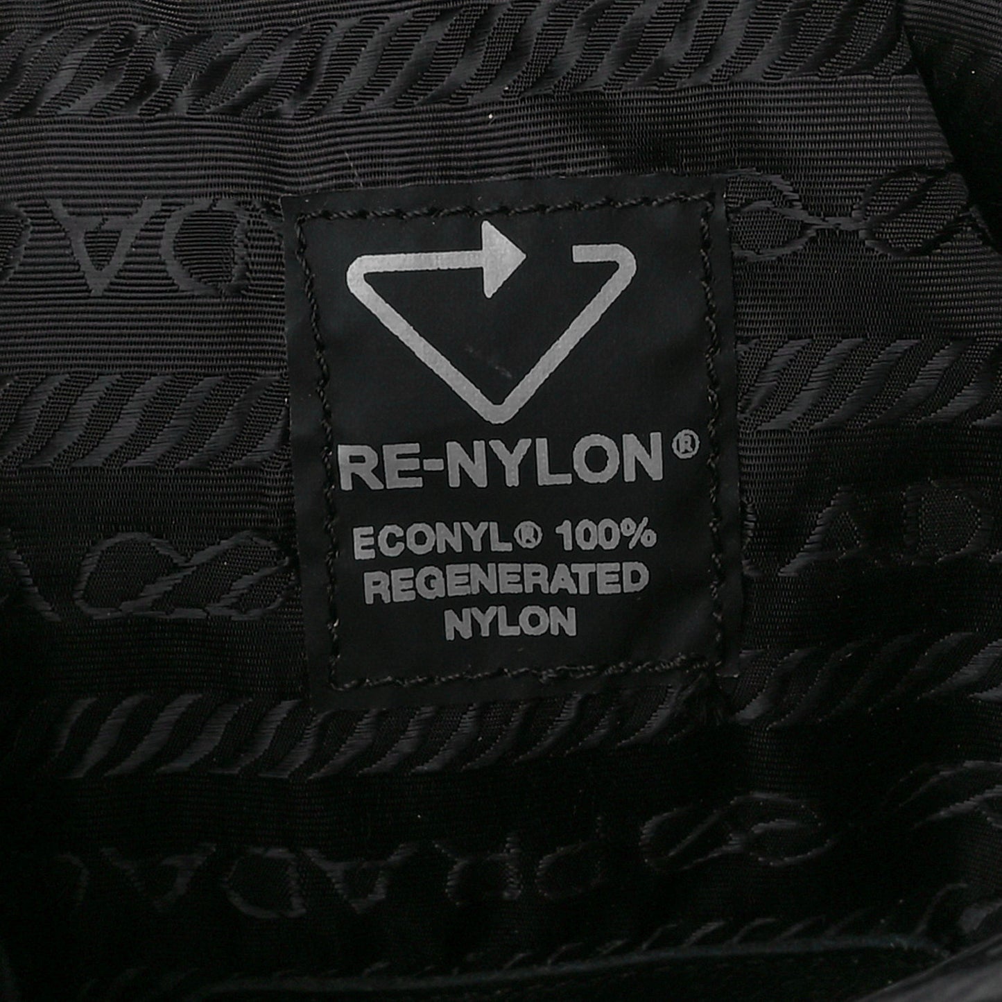 Re-Nylon Piuma Triangle Logo Padded Drawcord 20mm Snow Boots 36.5 Black