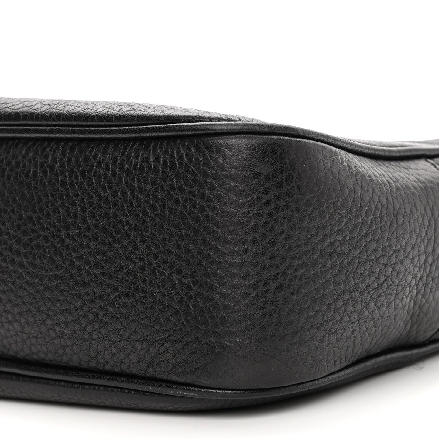 Pebbled Calfskin Small Soho Disco Bag Black