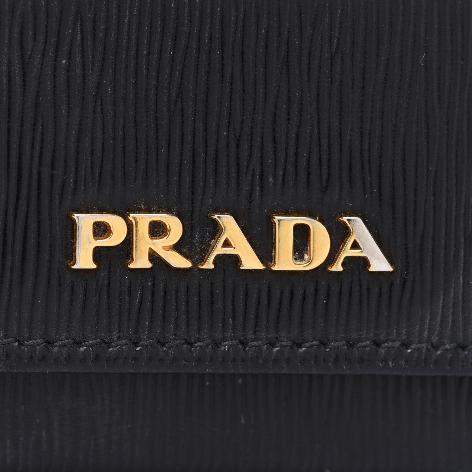 Prada Vitello Move 6 Key Holder Black Lacca 8 of 9