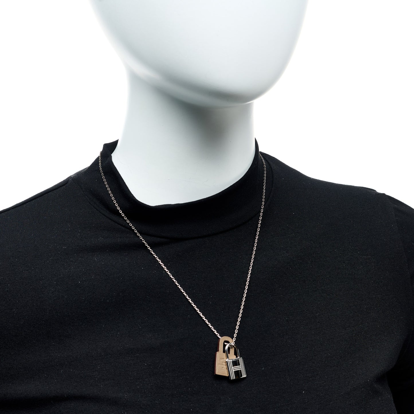 Swift O'Kelly Pendant Necklace Etoupe