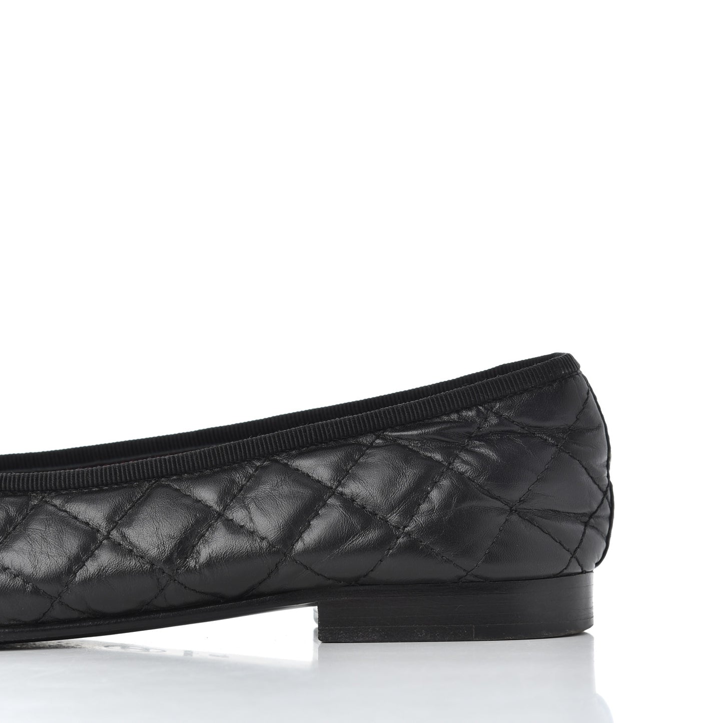 Aged Calfskin Quilted CC Cap Toe Ballerina Flats 38 Black
