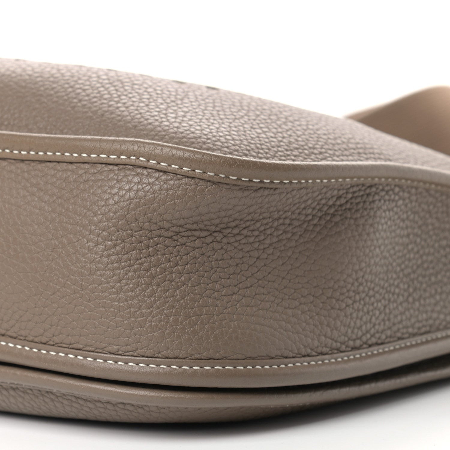 Hermes Taurillon Clemence Evelyne III PM Etoupe 9 of 11