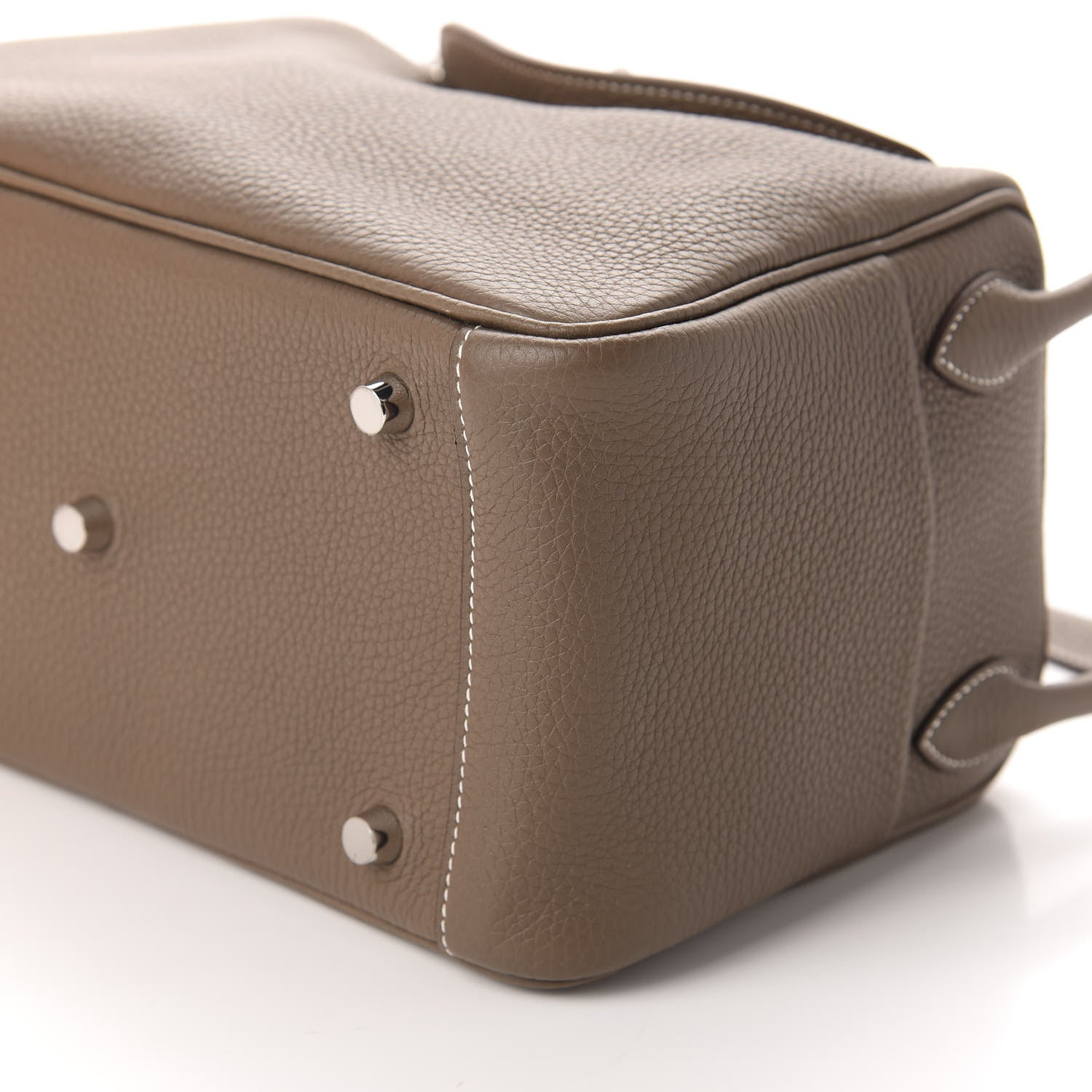 Hermes Taurillon Clemence Lindy 26 Etoupe 7 of 11