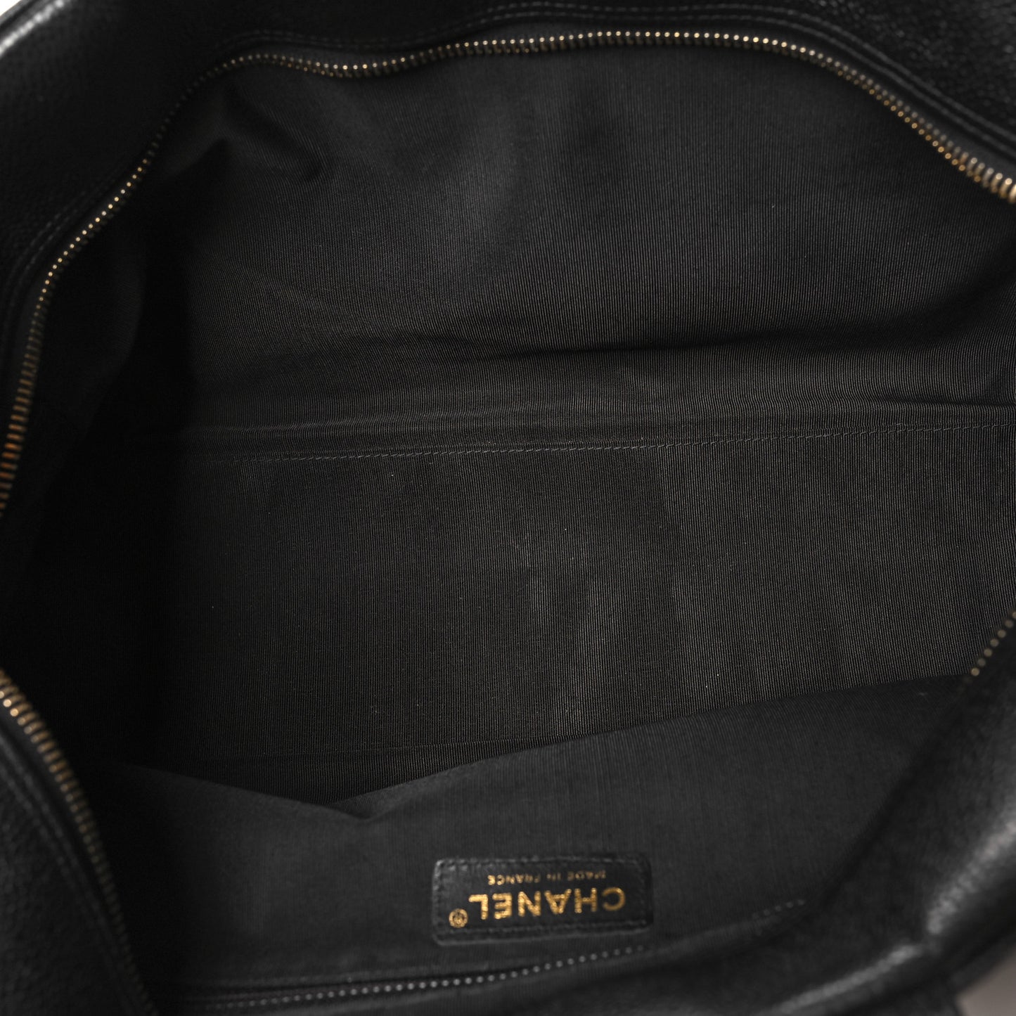 Caviar Quilted Boston Black