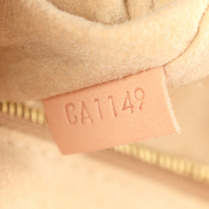 Louis Vuitton Monogram Artsy MM 7 of 10