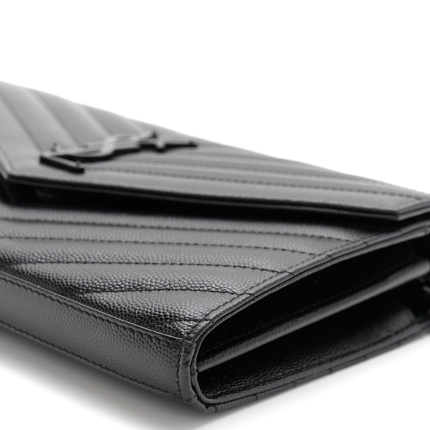 Saint Laurent Grain De Poudre Matelasse Chevron Monogram Monochrome Chain Wallet Black 10 of 11