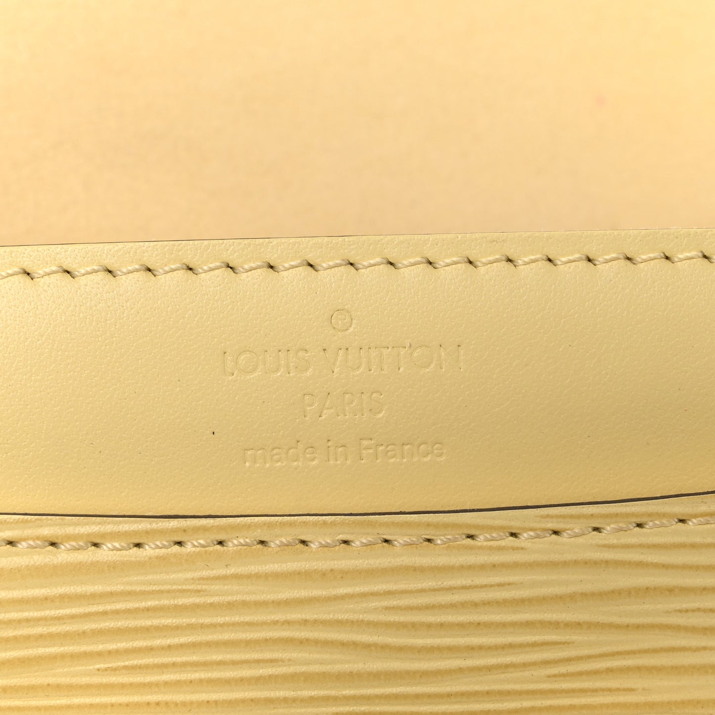 Epi Louise Strap PM Jaune Pale