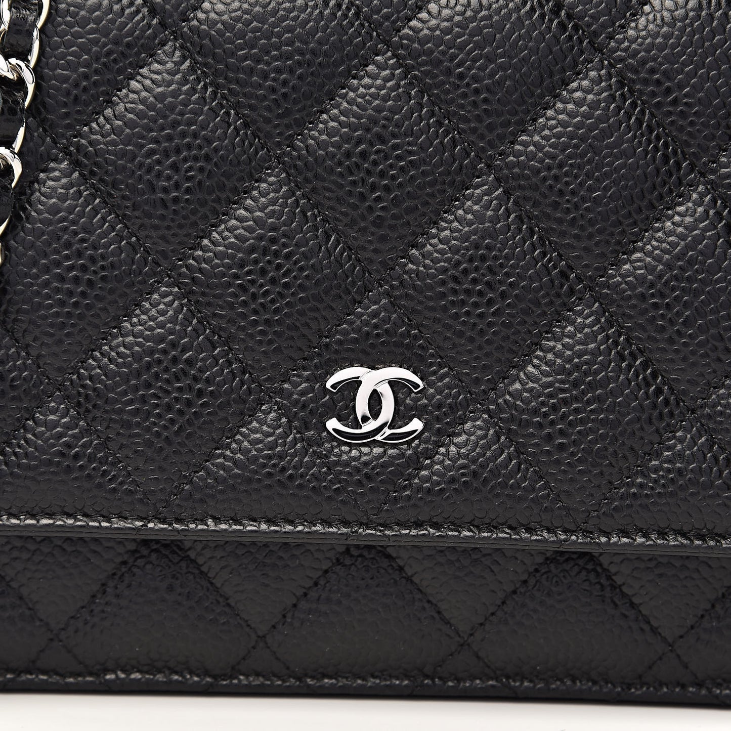 Caviar Quilted Wallet On Chain WOC Black