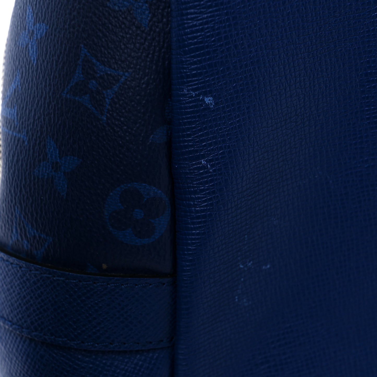Taiga Monogram Discovery Backpack PM Cobalt