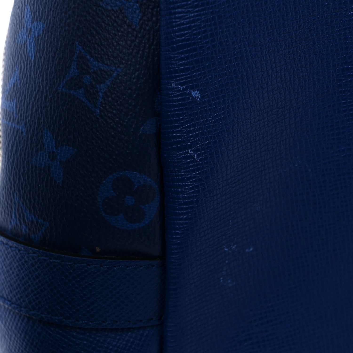 Louis Vuitton Taiga Monogram Discovery Backpack PM Cobalt 17 of 18