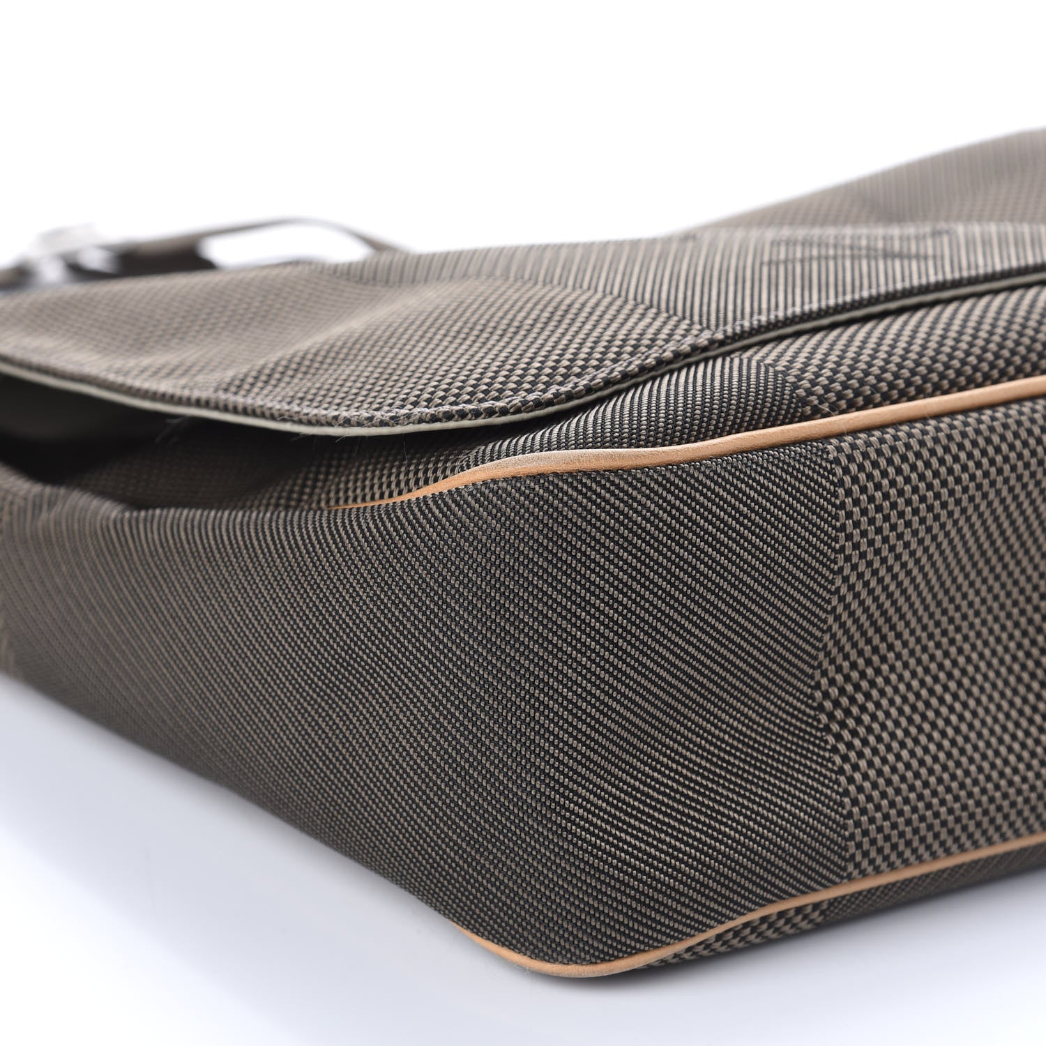 Louis Vuitton Damier Geant Messenger Bag Terre 6 of 16