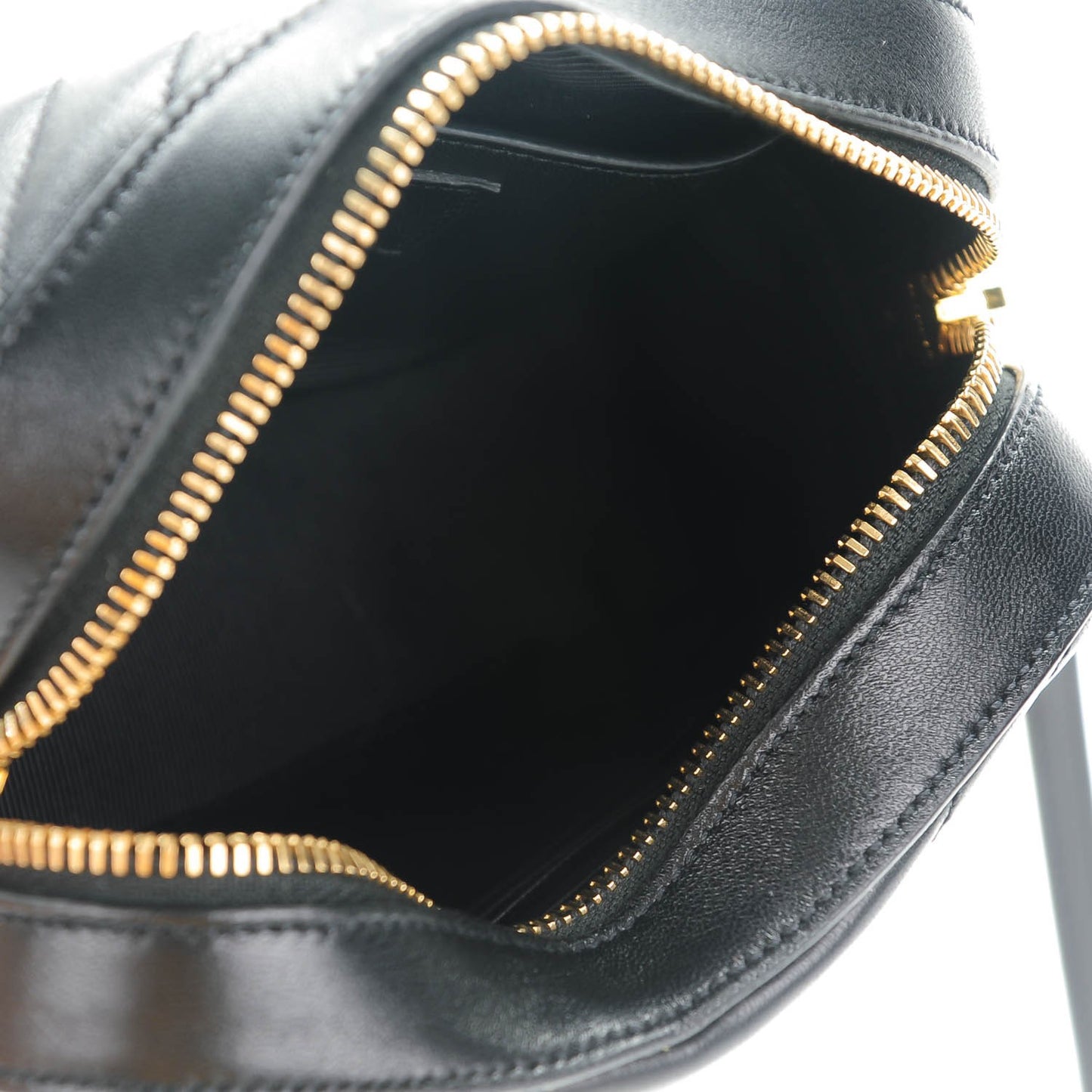 Lambskin Chevron Small Classic Monogram Camera Bag Nero Black