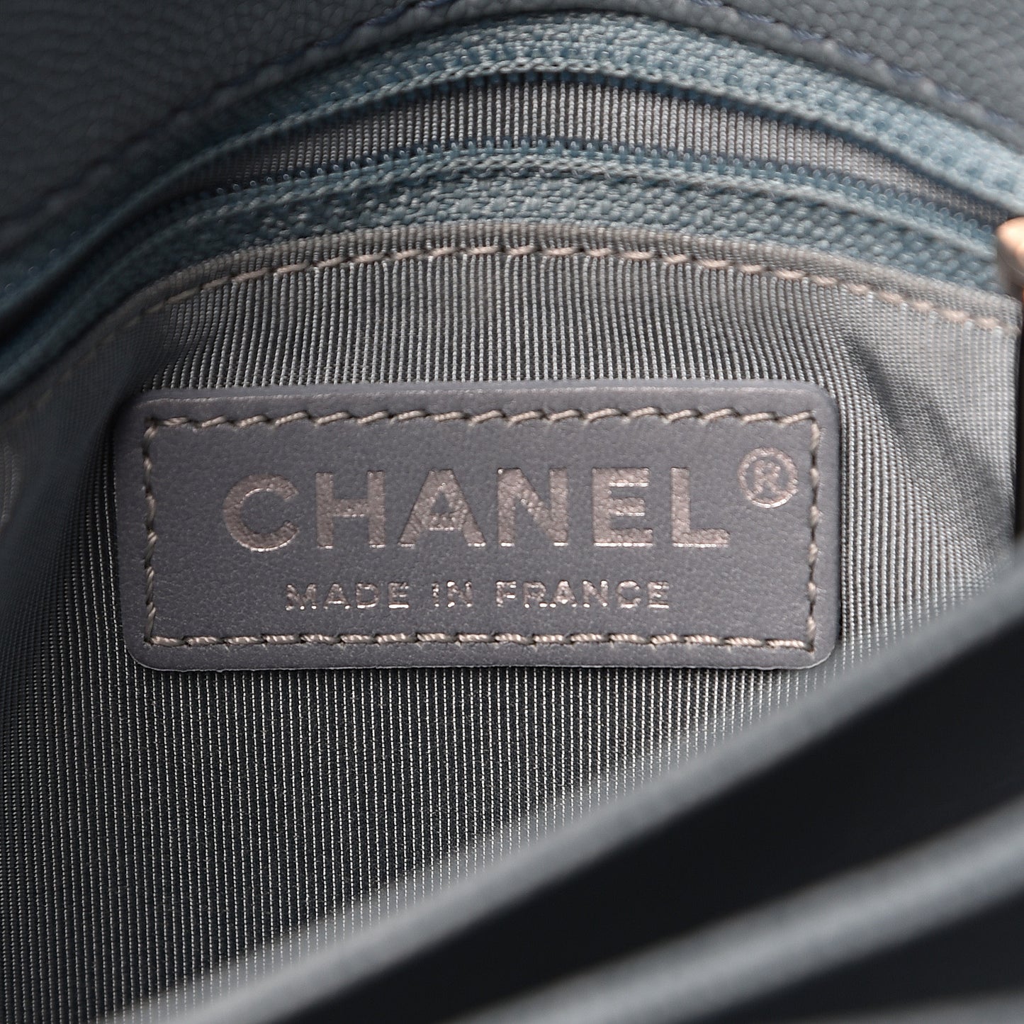 Caviar Quilted Medium Urban Companion Flap Blue