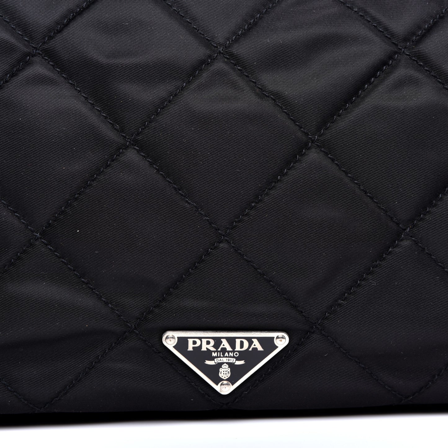 Nylon Tessuto Impuntu Quilted Messenger Black